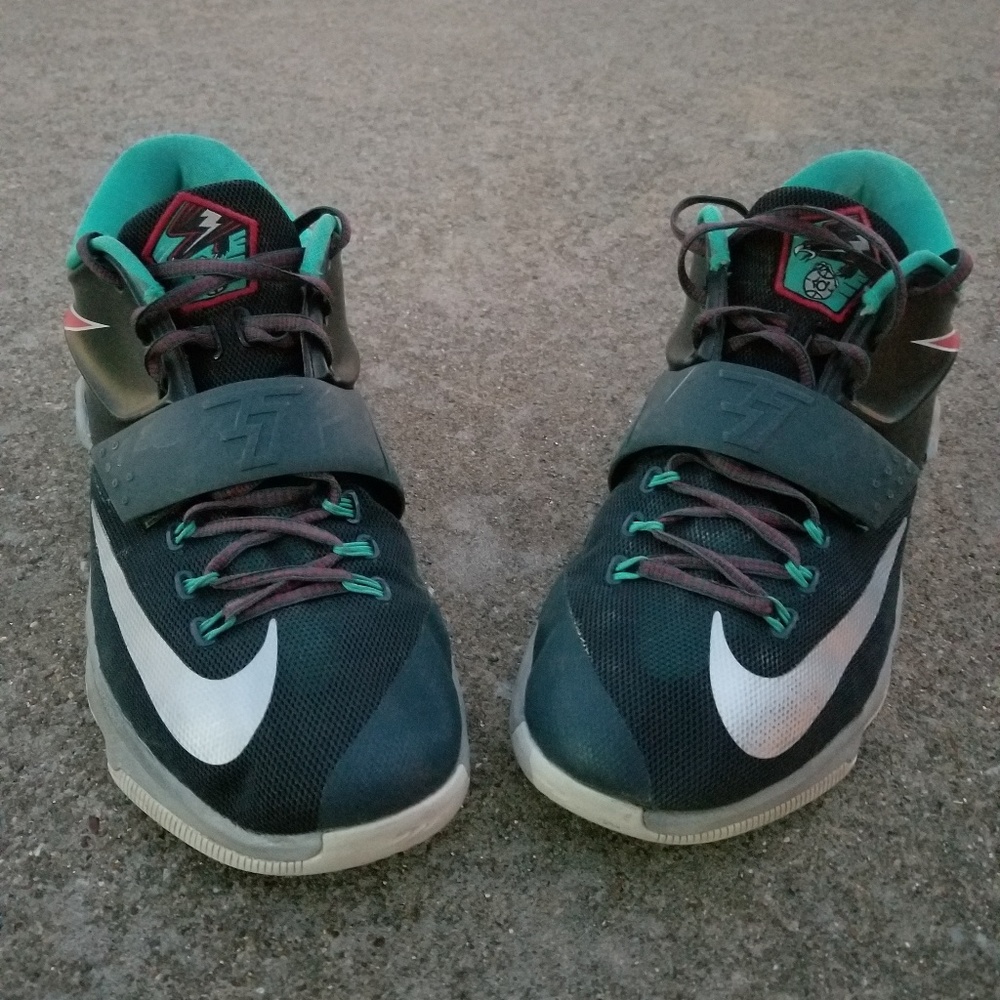 Nike KD's #7 - size 12